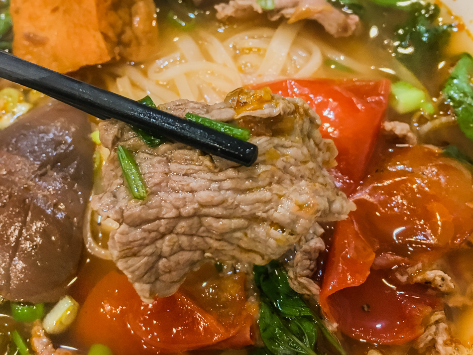 橋頭美食 - 妮妮越南美食館