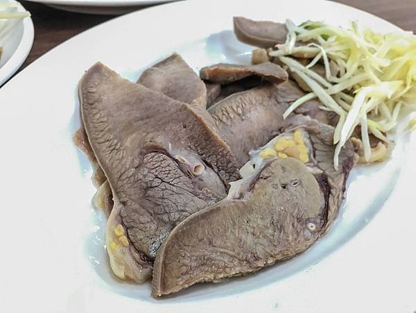 台南美食 - 阿助牛肉湯