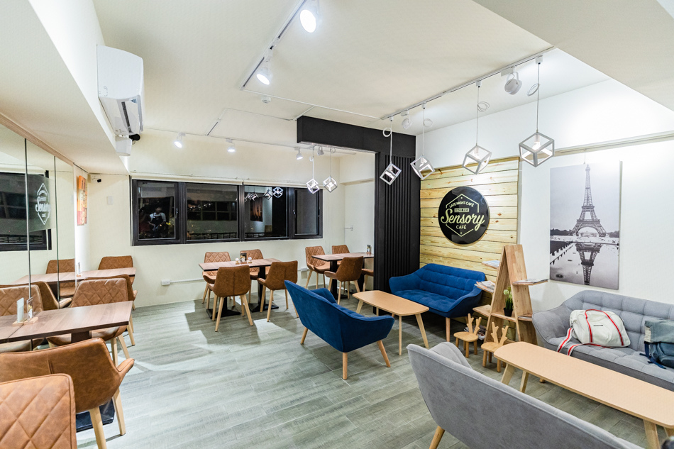 高雄美食 / 高雄咖啡廳 / 高雄甜點 / 新銳咖啡 高雄美食 / 高雄咖啡廳 / 高雄甜點 / 新銳咖啡