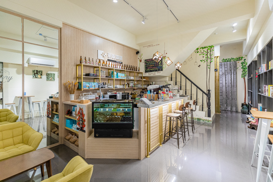 高雄美食 / 高雄咖啡廳 / 高雄甜點 / 新銳咖啡 高雄美食 / 高雄咖啡廳 / 高雄甜點 / 新銳咖啡