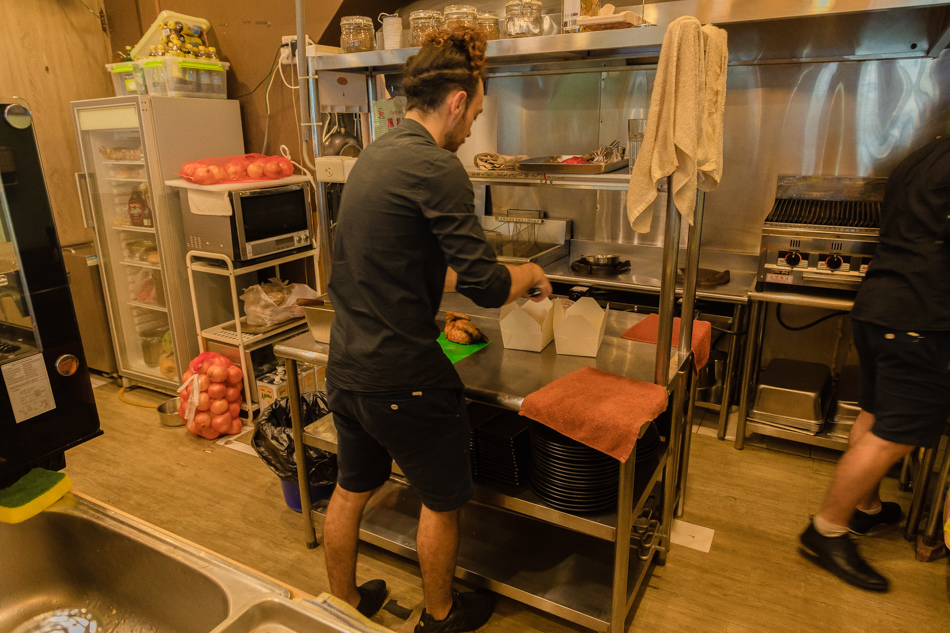 新興區美食 / 法式烤雞 新興區美食 / 法式烤雞