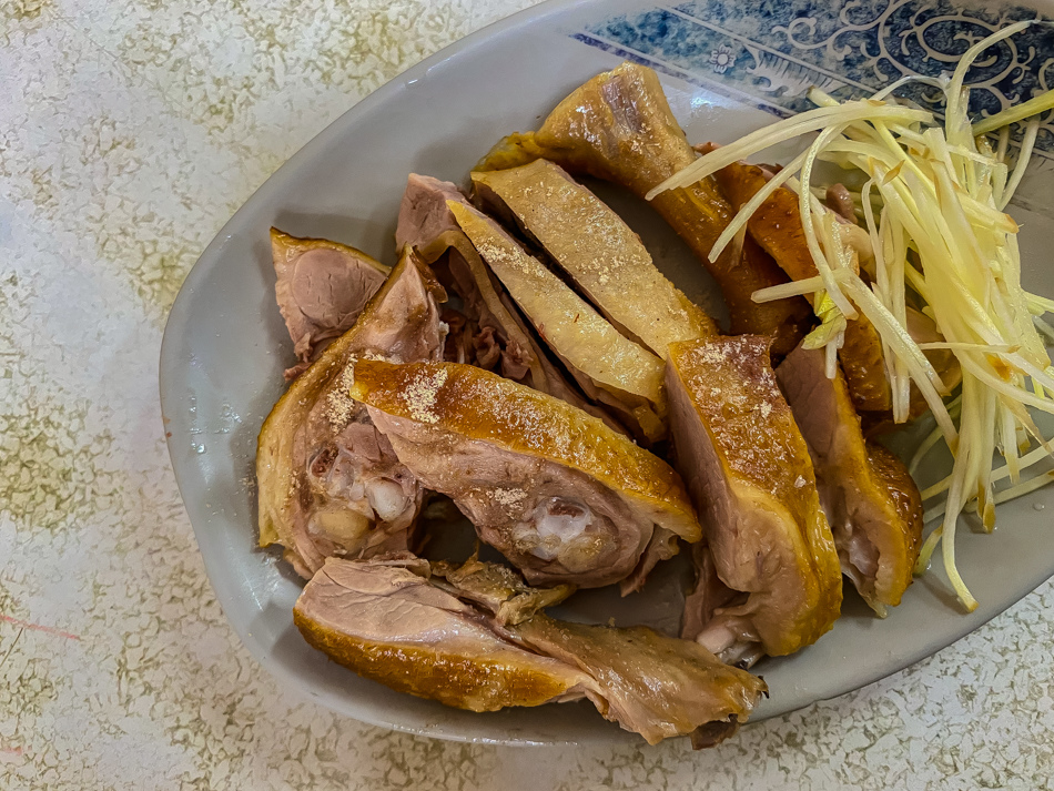 岡山美食 - 阿吉當歸鴨肉麵線 岡山美食 - 阿吉當歸鴨肉麵線