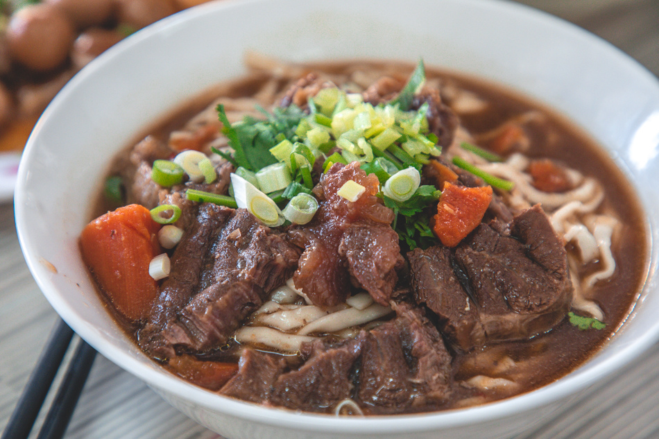 路竹外省麵 路竹外省麵