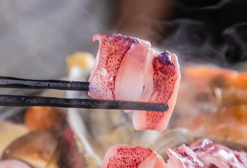 /tmp/phpvDLJ0F /tmp/phpvDLJ0F