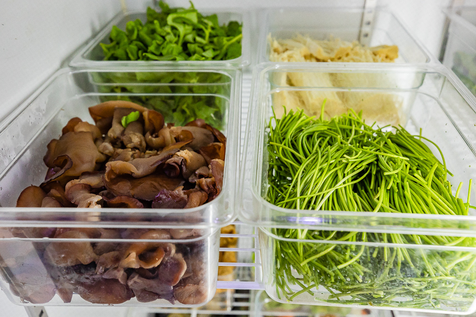 高雄美食 / 高雄吃到飽 / 拾貝鍋物 高雄美食 / 高雄吃到飽 / 拾貝鍋物