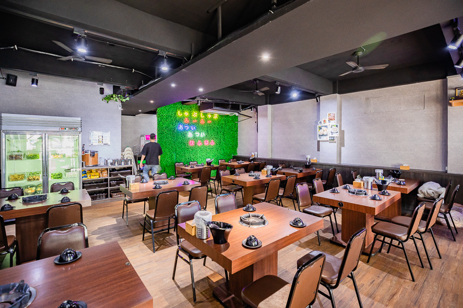 高雄美食 / 高雄吃到飽 / 拾貝鍋物 高雄美食 / 高雄吃到飽 / 拾貝鍋物