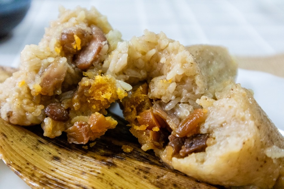 高雄鹽埕美食 - 阿伯肉粽 高雄鹽埕美食 - 阿伯肉粽