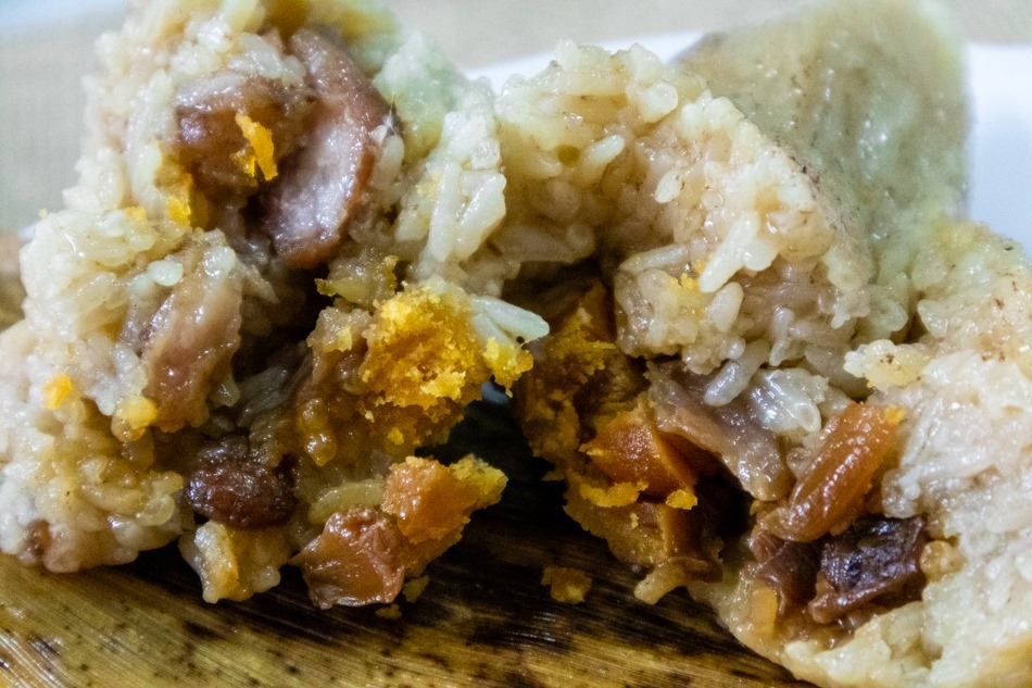 高雄鹽埕美食 - 阿伯肉粽