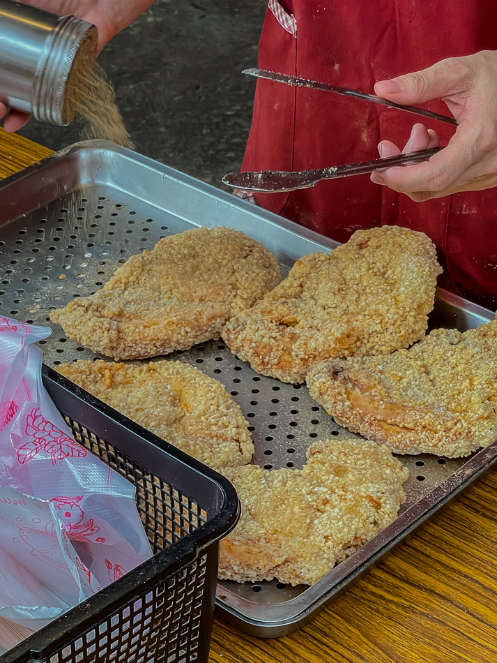 鹽埕美食 - 大禮市場香雞排