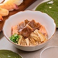 炙燒星鰻鮭魚比目魚鰭邊肉丼