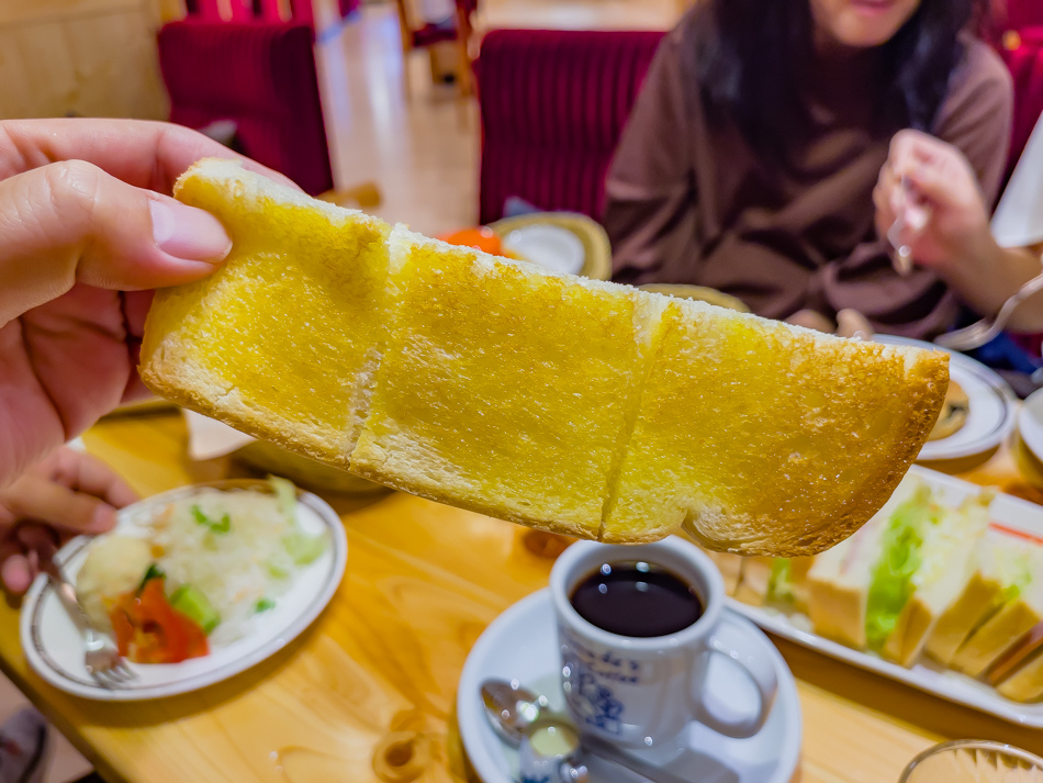 客美多咖啡 Komeda‘s Coffee