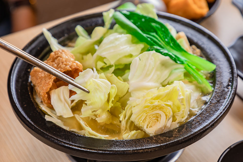 楠梓美食 - 鍋賣局石頭鍋-豬肉 楠梓美食 - 鍋賣局石頭鍋-豬肉