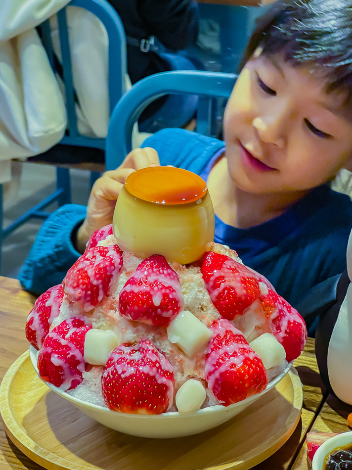 鳳山美食 - 良品冰室草莓冰
