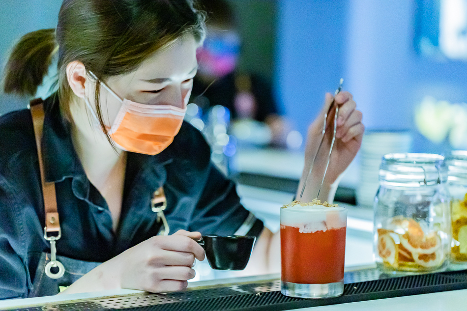 高雄酒吧推薦 - bar doorlight 高雄酒吧推薦 - bar doorlight