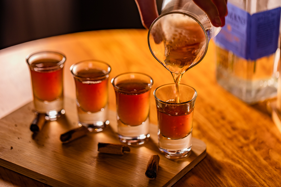 高雄酒吧推薦 - bar doorlight 高雄酒吧推薦 - bar doorlight