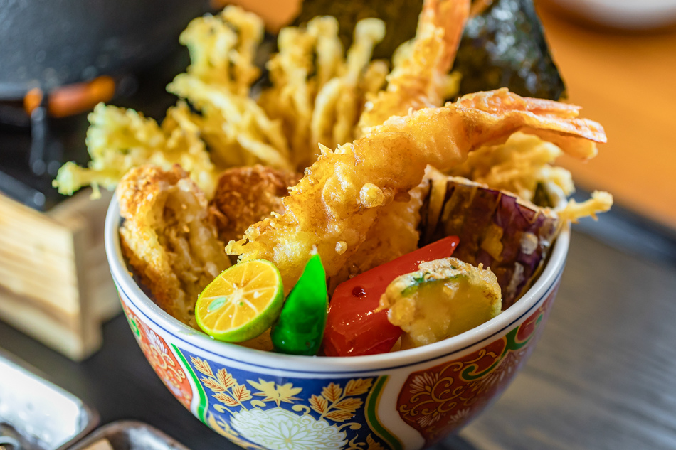 什錦海老天婦羅丼豆腐鍋定食 什錦海老天婦羅丼豆腐鍋定食