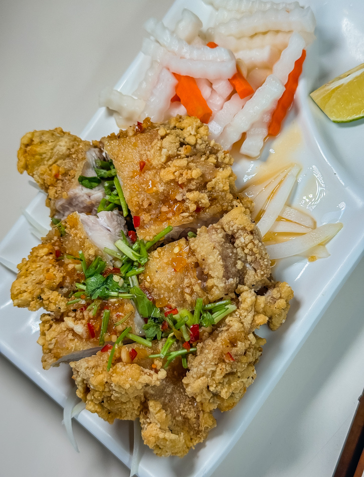 越式雞腿 150元