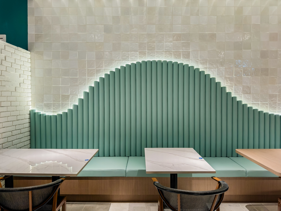 金億昌海鮮粥 蝦仁飯專賣店 夢時代8樓店內環境 金億昌海鮮粥 蝦仁飯專賣店 夢時代8樓店內環境