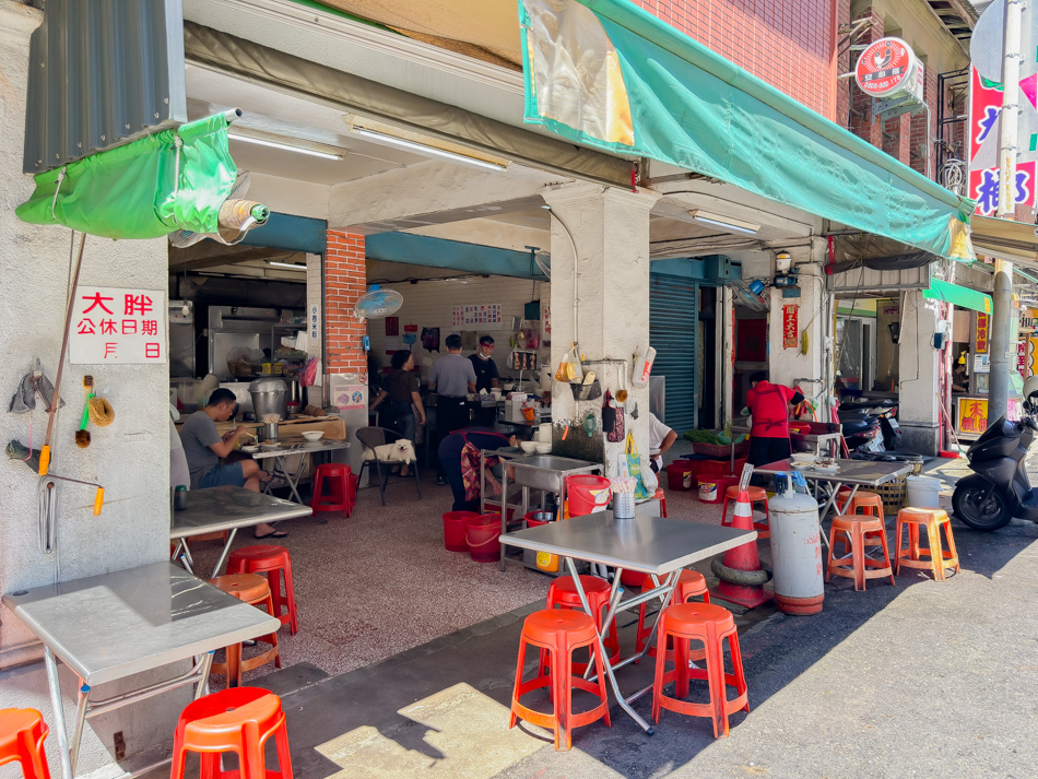 鹽埕美食 - 阿忠虱目魚粗米粉環境 鹽埕美食 - 阿忠虱目魚粗米粉環境