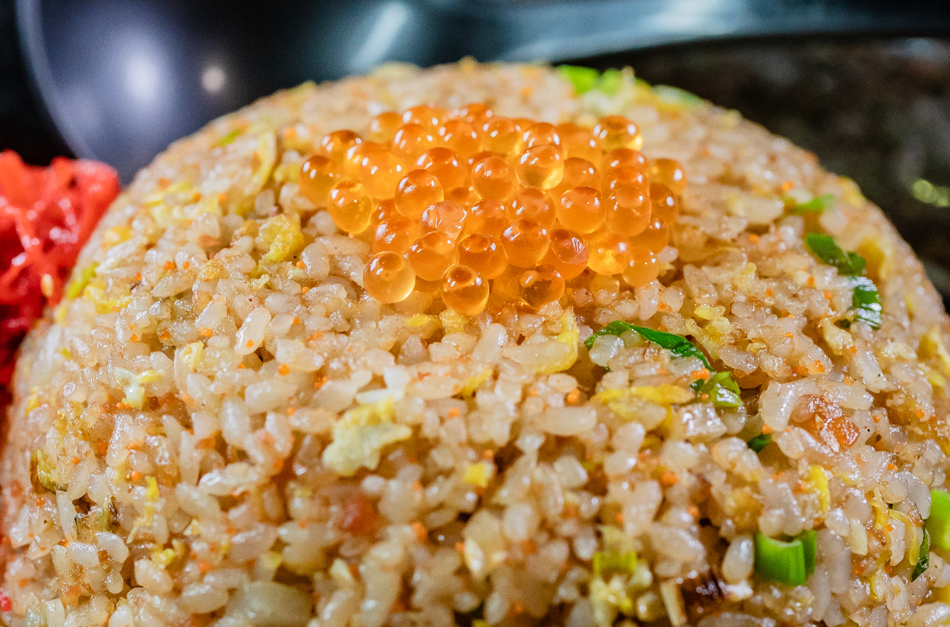 鮭魚炒飯 160元