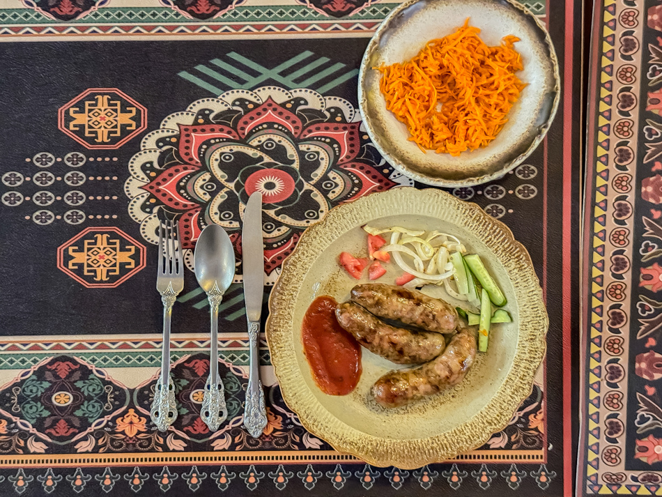 高雄鹽埕美食 - 烏克蘭烤肉 (4).jpg
