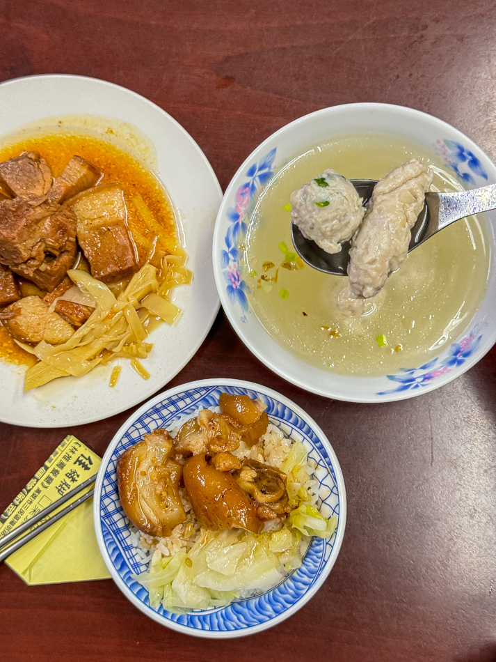 高雄美食 - 良佳豬腳 (17).jpg