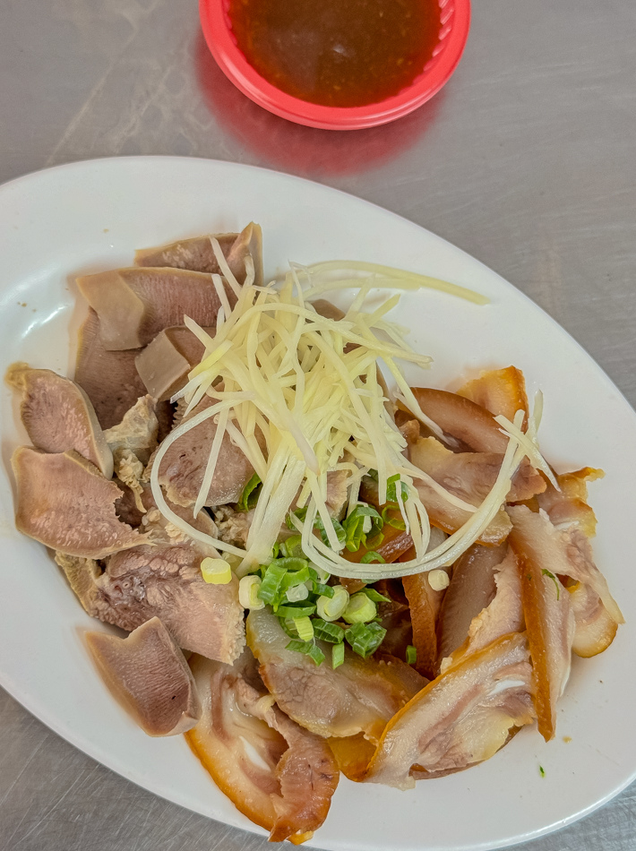 鹽埕美食 - 阿凡沙茶麻醬麵 (6).jpg