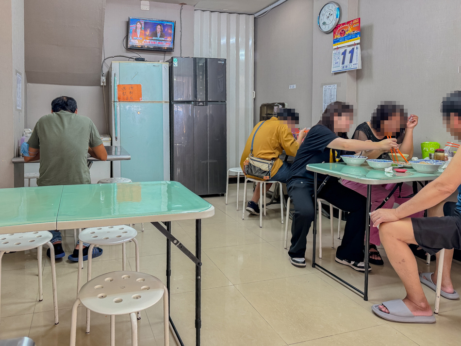 鹽埕美食 - 阿凡沙茶麻醬麵 (18).jpg