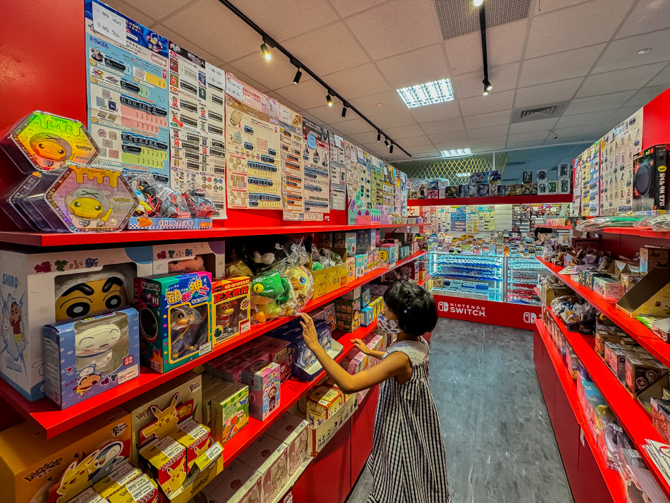 NS電玩高雄車站店 NS電玩高雄車站店