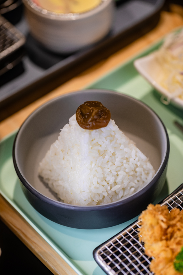 三筋豬排高雄一號店 (9).jpg