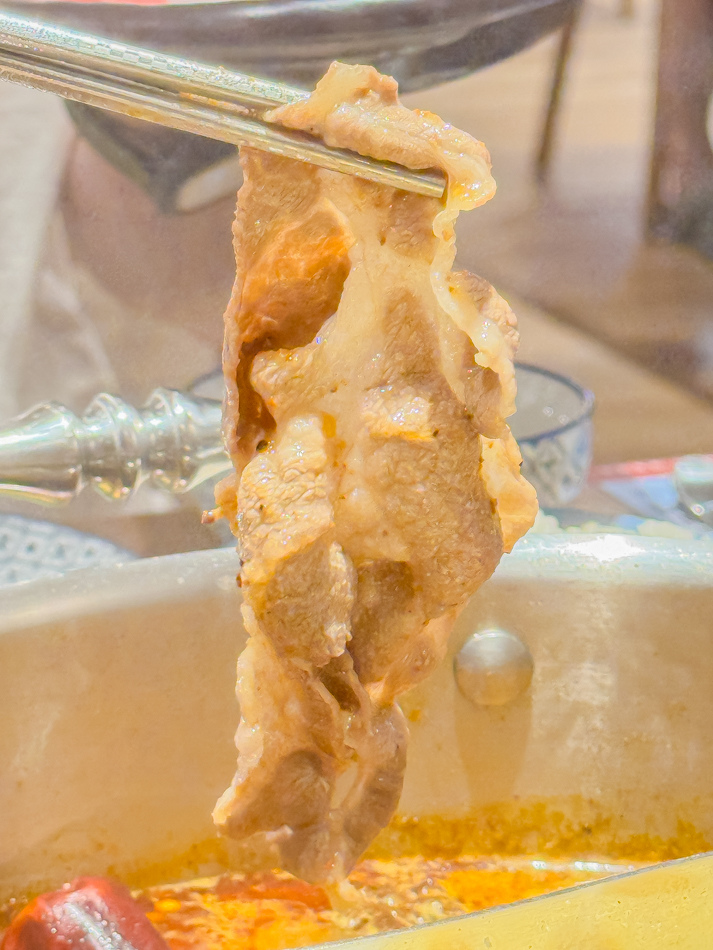 高雄美食SOGO美食這一小鍋 (17).jpg