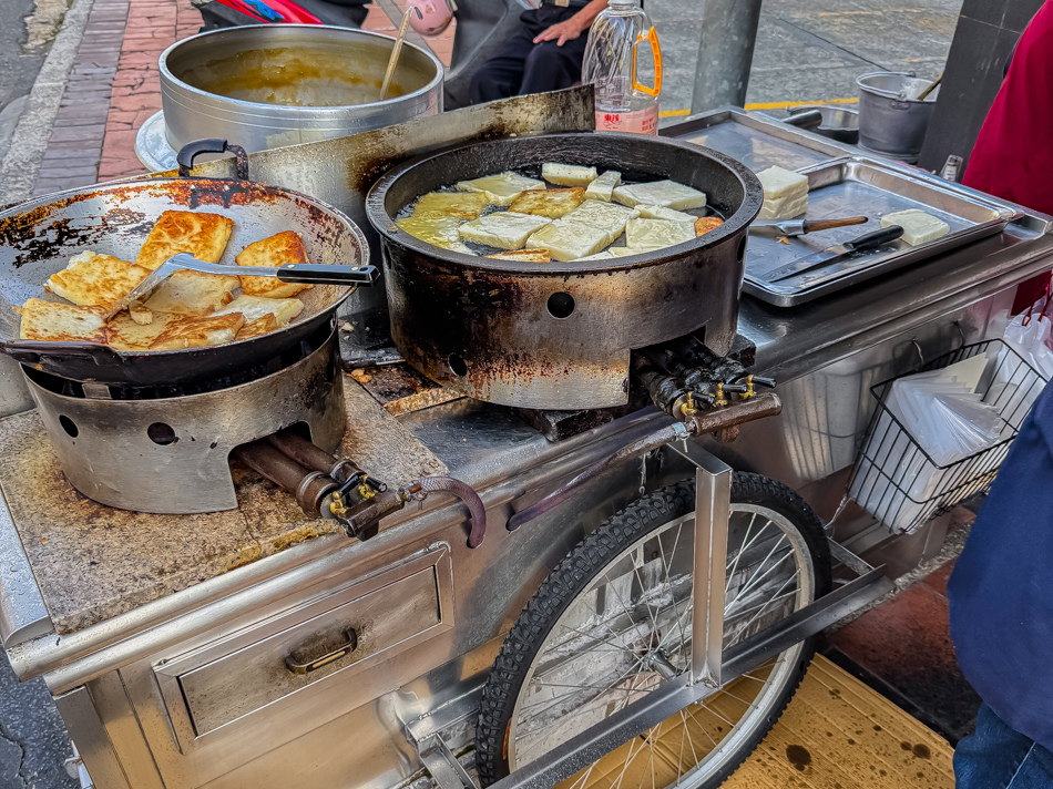 橋頭美食 - 旺婆鹹粿 (8).jpg