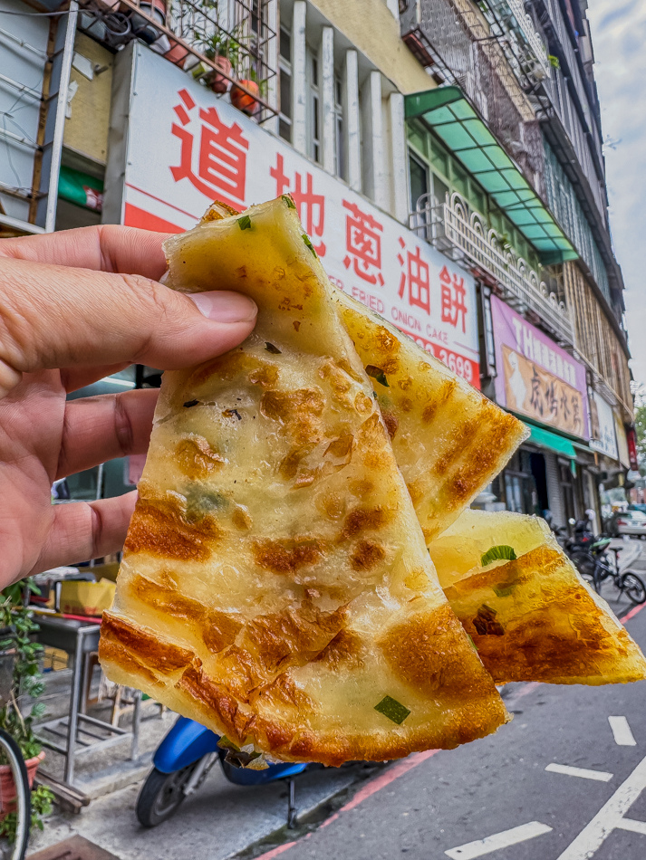 左營道地蔥油餅 (16).jpg