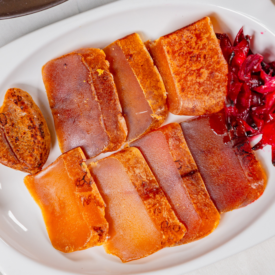 一口吃烏魚子 一口吃烏魚子