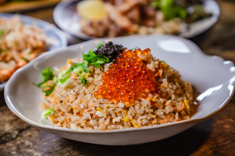鮭魚炒飯加松露