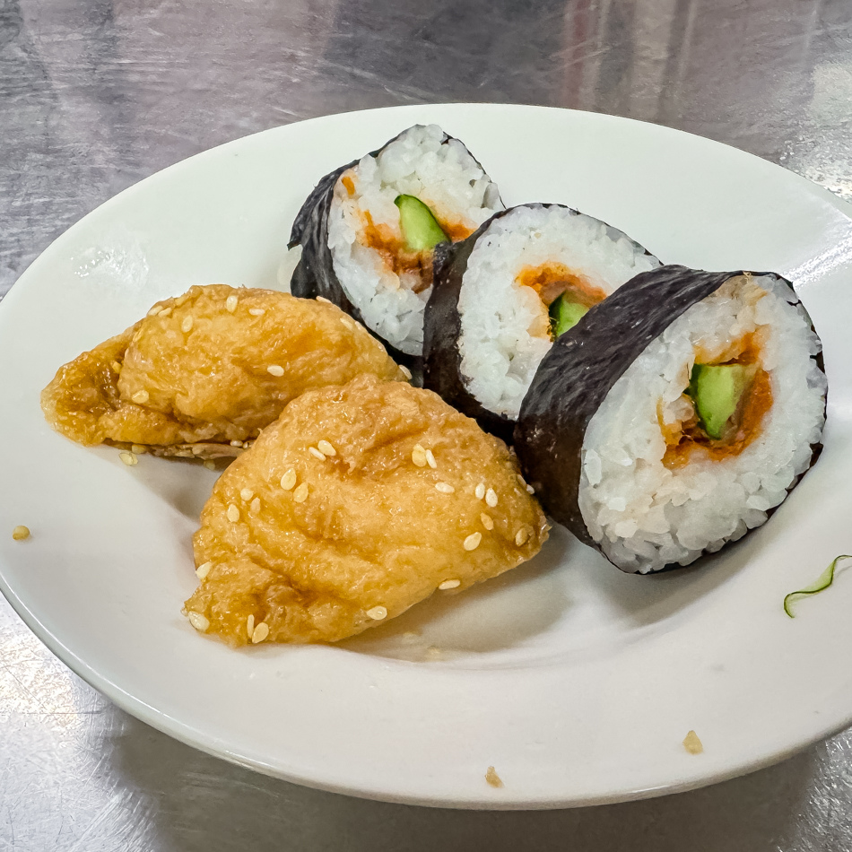 高雄鹽埕美食 - 老王壽司 (2).jpg
