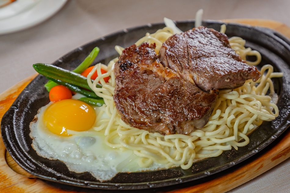 三民區美食 - 驚蟄洋食坊 (20).jpg