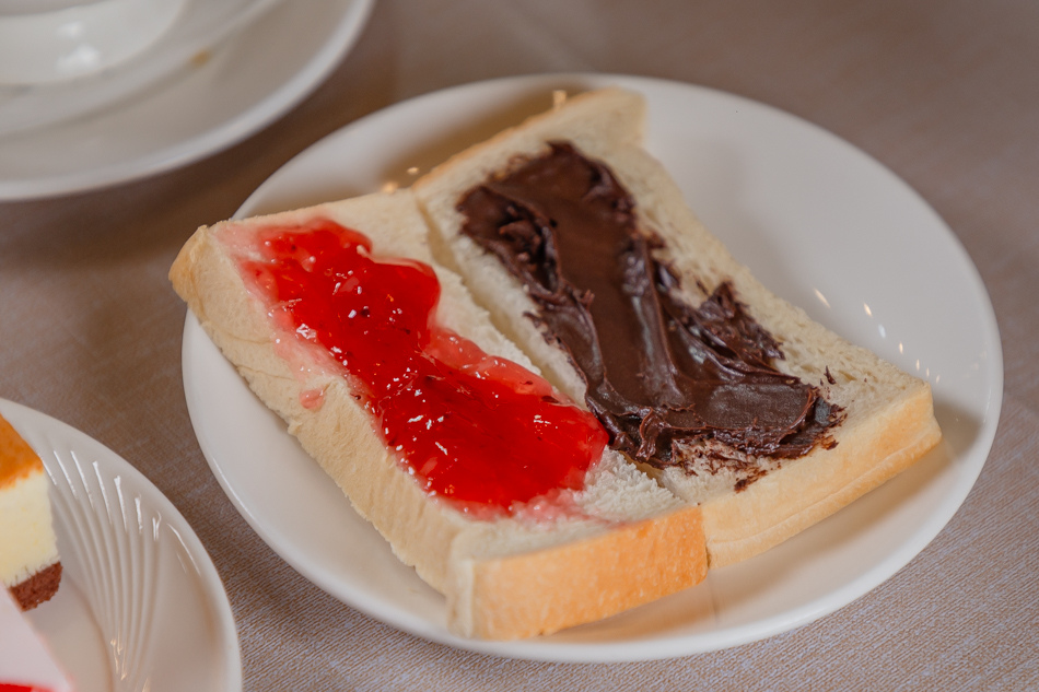 三民區美食 - 驚蟄洋食坊 (25).jpg