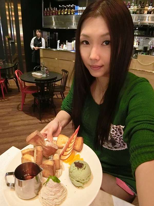 已歇業 台中 樂昂咖啡 健行店少女心都愛的蝴蝶結蜜糖吐司 小馬兒趣旅行 喫美食 痞客邦