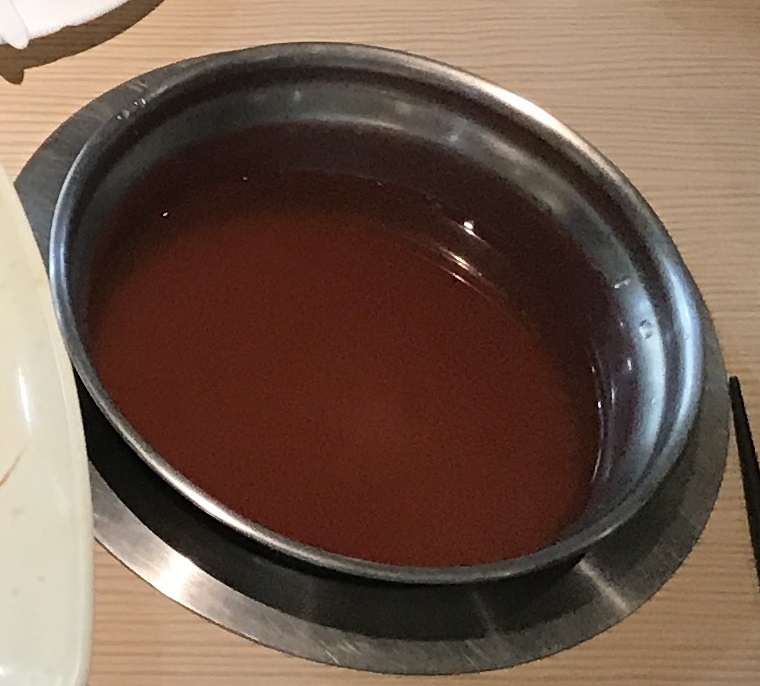 犇鱻涮涮鍋(松江店)番茄湯底.jpg