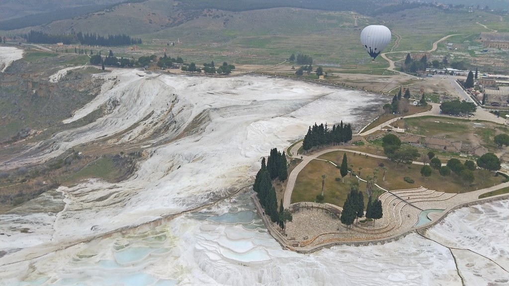 巴慕卡麗(棉堡)Pamukkale Thermal Pools搭熱氣球.2018.1.16 (18).jpg