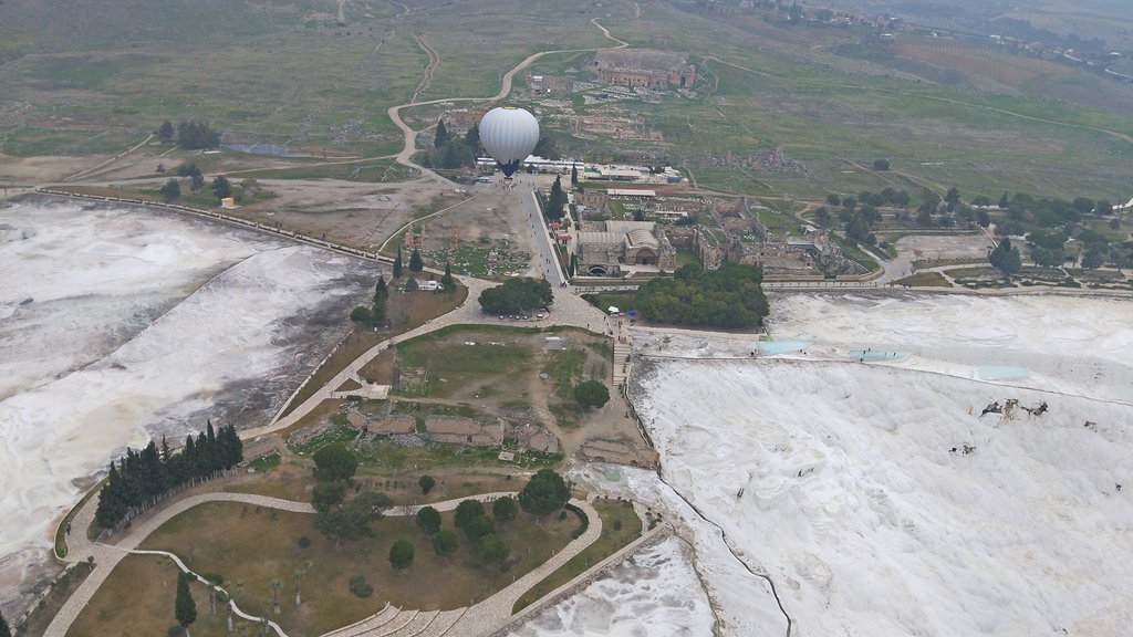 巴慕卡麗(棉堡)Pamukkale Thermal Pools搭熱氣球.2018.1.16 (29).jpg