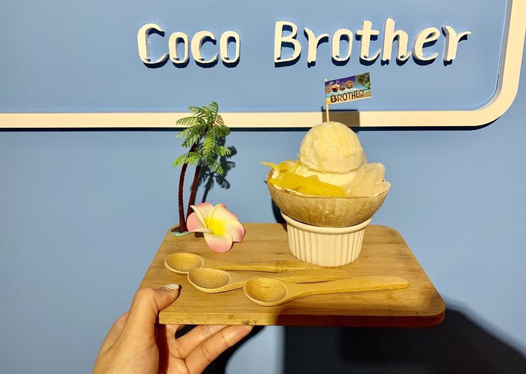 coco brother 椰兄-南京店-泰式水果姊姊 (3).jpg