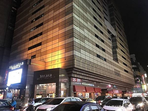 TUTTO Fresco 翡冷翠義式餐廳.浪漫氣氛.超大氣派沙拉.義大利麵.披薩.台北車站約會餐廳.聚會推薦 (1).jpg TUTTO Fresco 翡冷翠義式餐廳.浪漫氣氛.超大氣派沙拉.義大利麵.披薩.台北車站約會餐廳.聚會推薦 (1).jpg