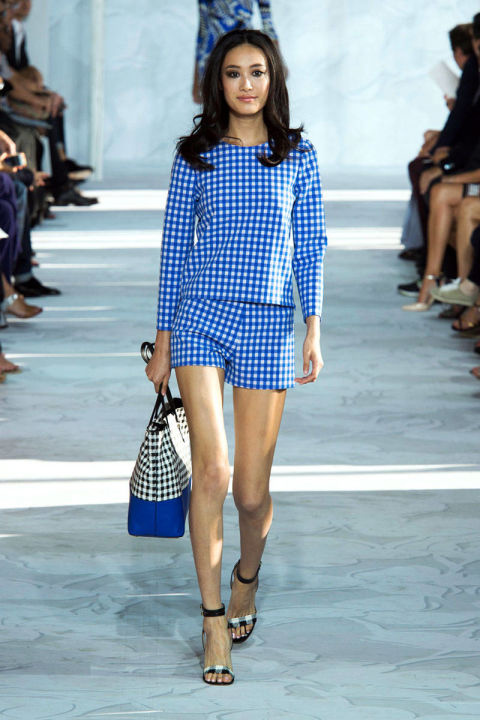 54bc1bfbb8bde_-_-nyfw-ss2015-trends-gingham-05-von-furstenberg-rs15-2201-lg.jpg