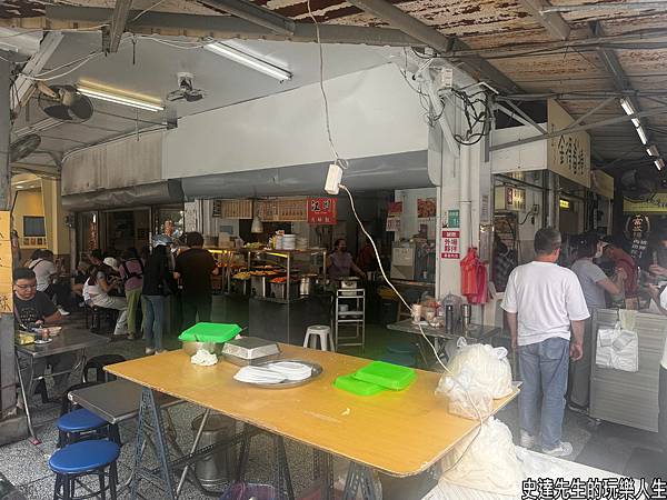 【台南美食】江川肉燥飯+修安扁擔豆花~飯後一甜點，快樂似神仙