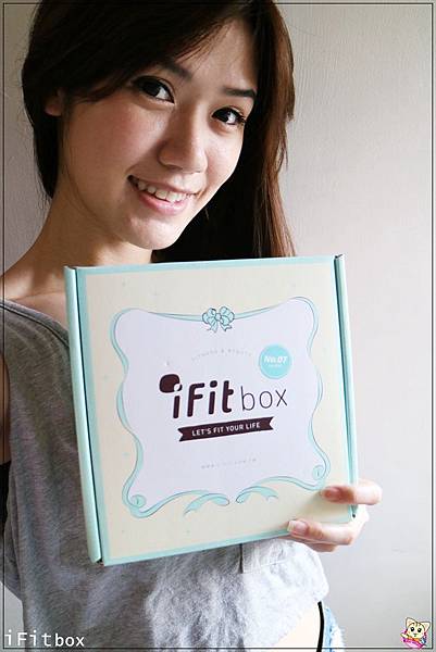 iFit box》iFit VIP夏日驚喜開箱文~7月份是少女們愛的蒂芬妮藍外盒