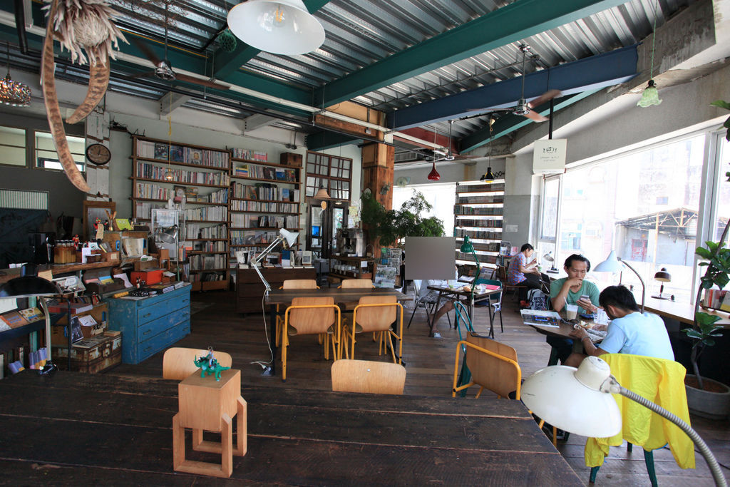 台南中西區美食 吃 台南 閱讀 咖啡 輕鬆自在的氛圍 計時圖書館 Room A 台南美食地圖 玩樂誌 台南中西區美食 吃 台南 閱讀 咖啡 輕鬆自在的氛圍 計時圖書館 Room A 台南美食地圖 玩樂誌