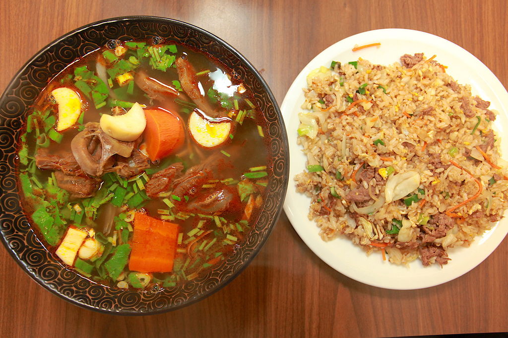 台南東區美食 吃 台南 東區 巷弄傳美食 新店報報 很有實力的越南美食 戀戀河粉 台南美食地圖 玩樂誌