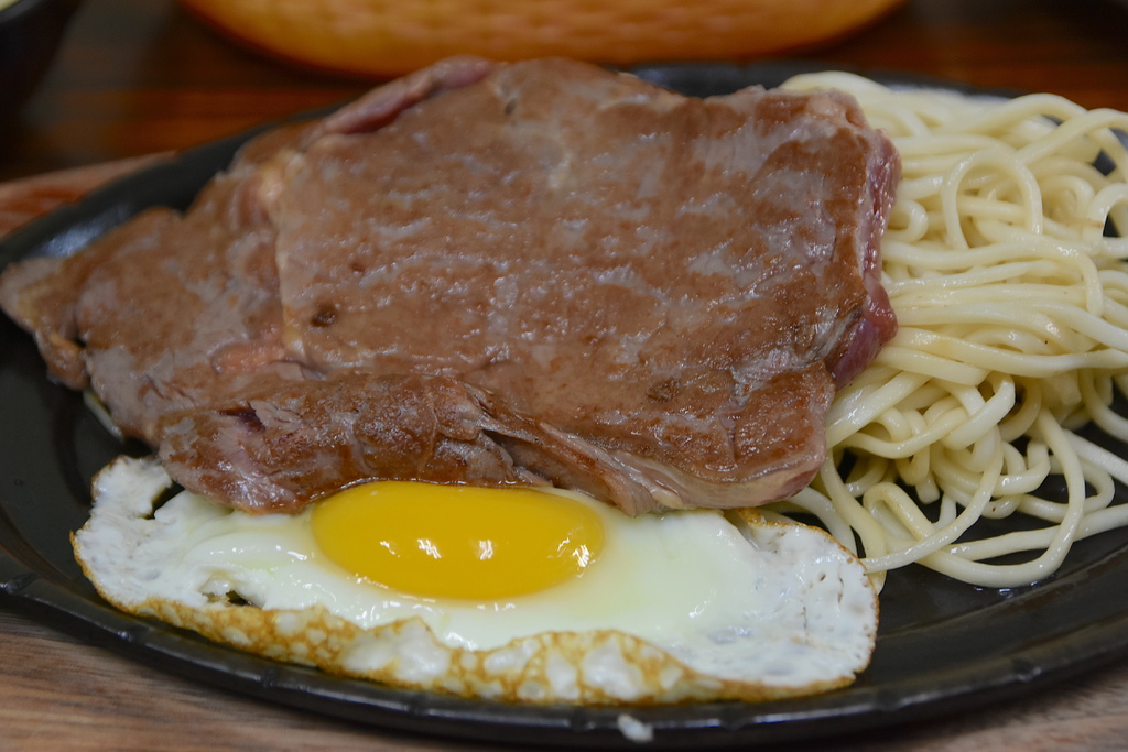 DSC_6130.JPG DSC_6130.JPG